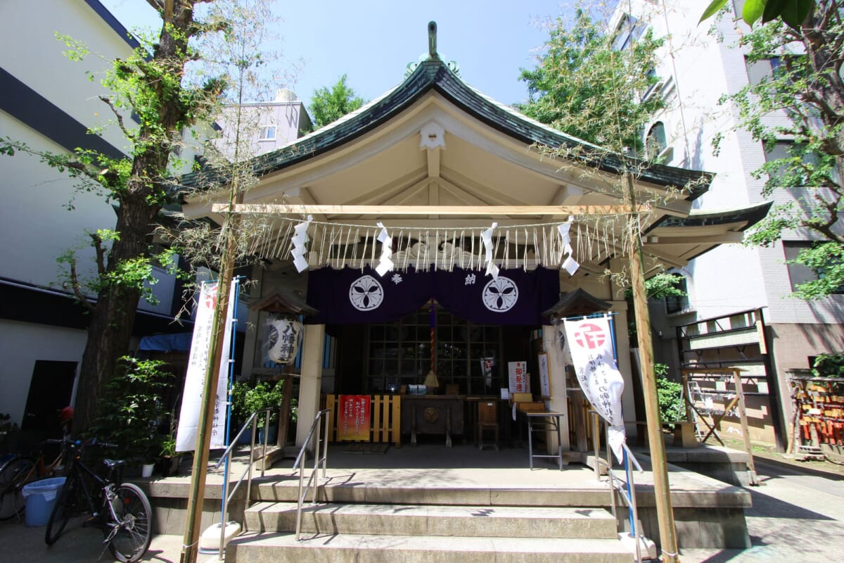 銀杏岡八幡神社
