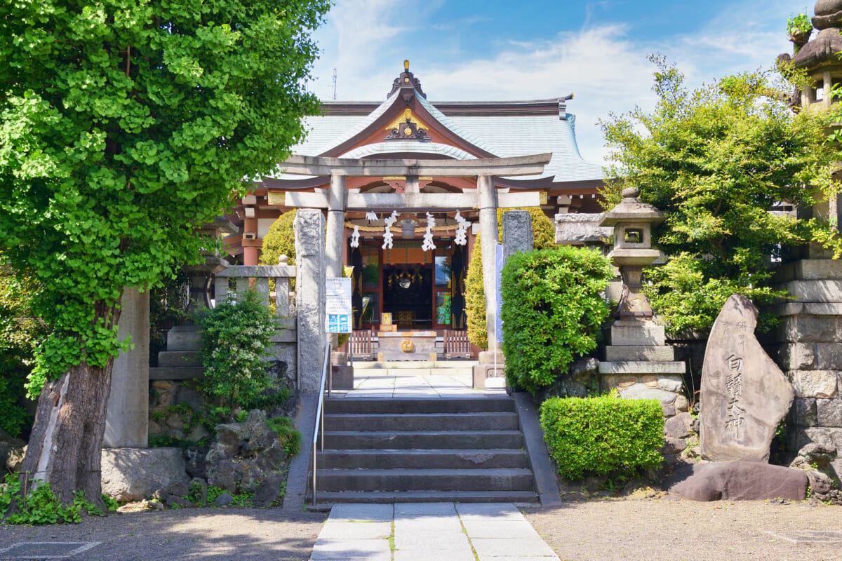 白鬚神社